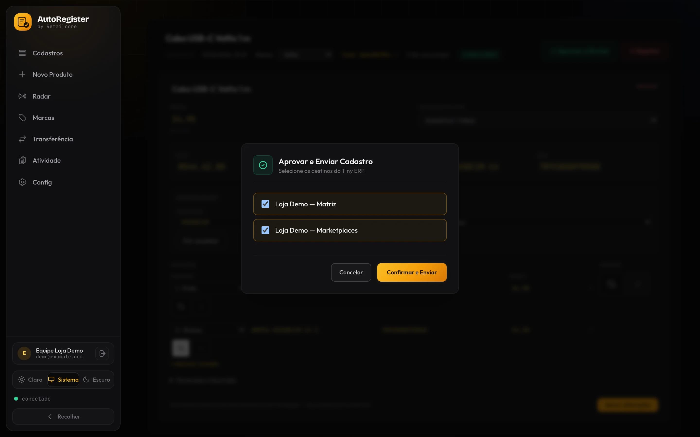 Aprovação de um cadastro no AutoRegister com duas bases do Tiny marcadas como destino, Loja Demo — Matriz e Loja Demo — Marketplaces, e o botão de confirmar e enviar.